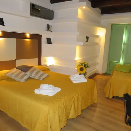 Couette-café Centro Storico 2*