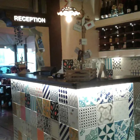 Centro Storico Couette-café 2*